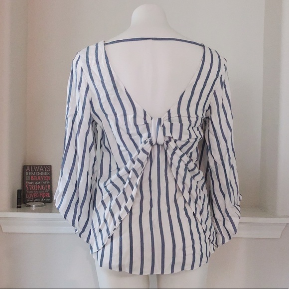 DREW Anthropologie Top w/Bow at Back in White/Denim Size S New w/Tag Retail $166 - Picture 4 of 12